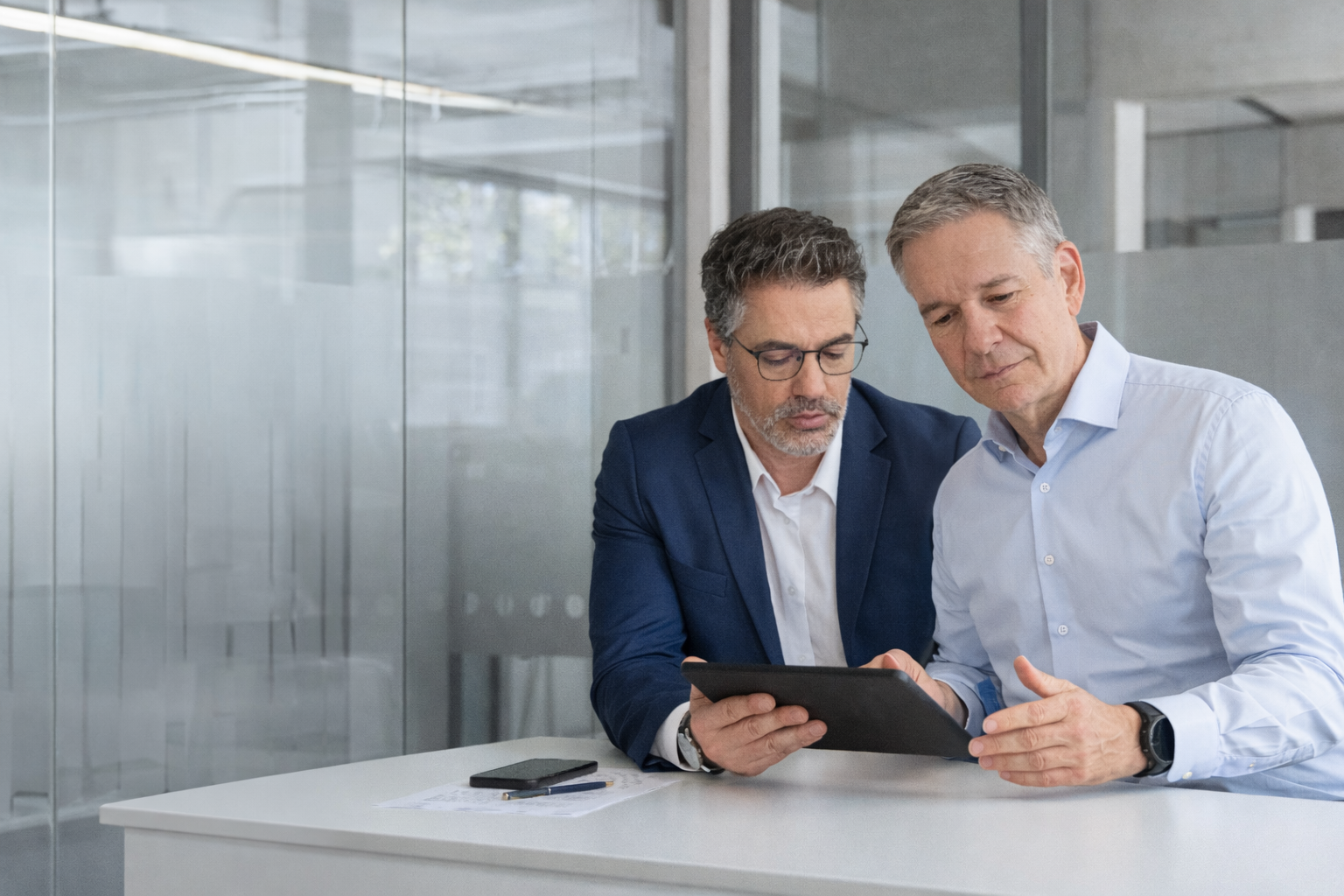 Projektmanagement, Interim Mandate, Workshops, Vorträge und Keynote Speaking für KI-Beratung im Mittelstand, Digitalisierung, Digitale Transformation und ITK Business-Architektur