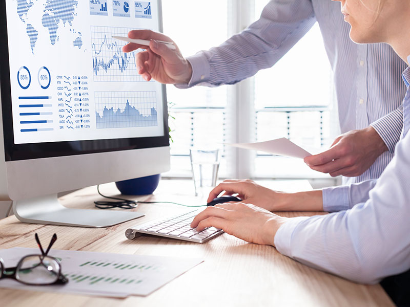 Unternehmens-Beratung für den Mittelstand in Sales, Business-Sparring, IT, SaaS, Cloud-Computing, Unternehmensnachfolge, M&A und Marktforschung